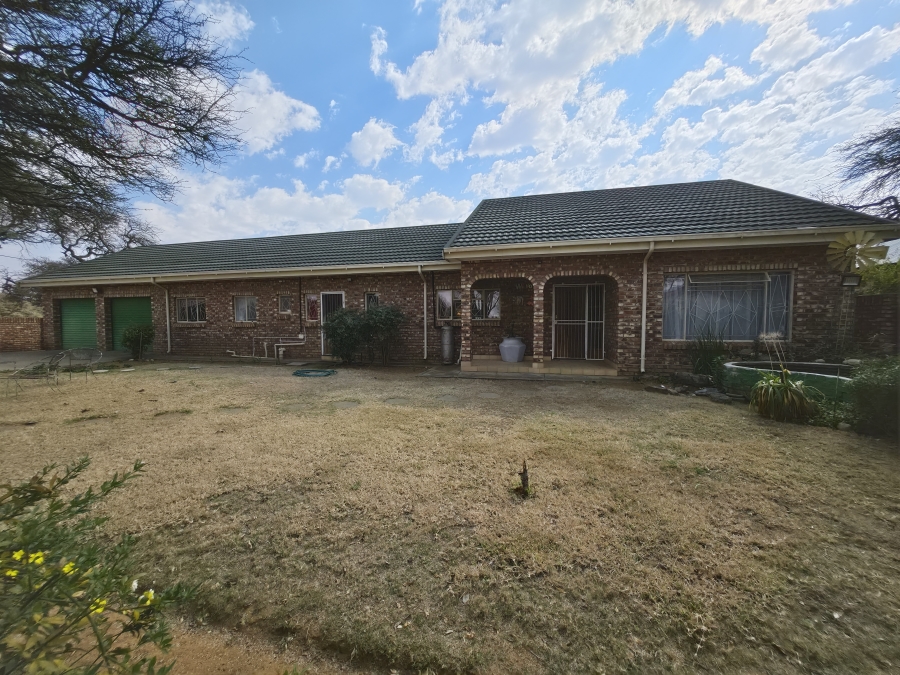 3 Bedroom Property for Sale in Hoopstad Rural Free State